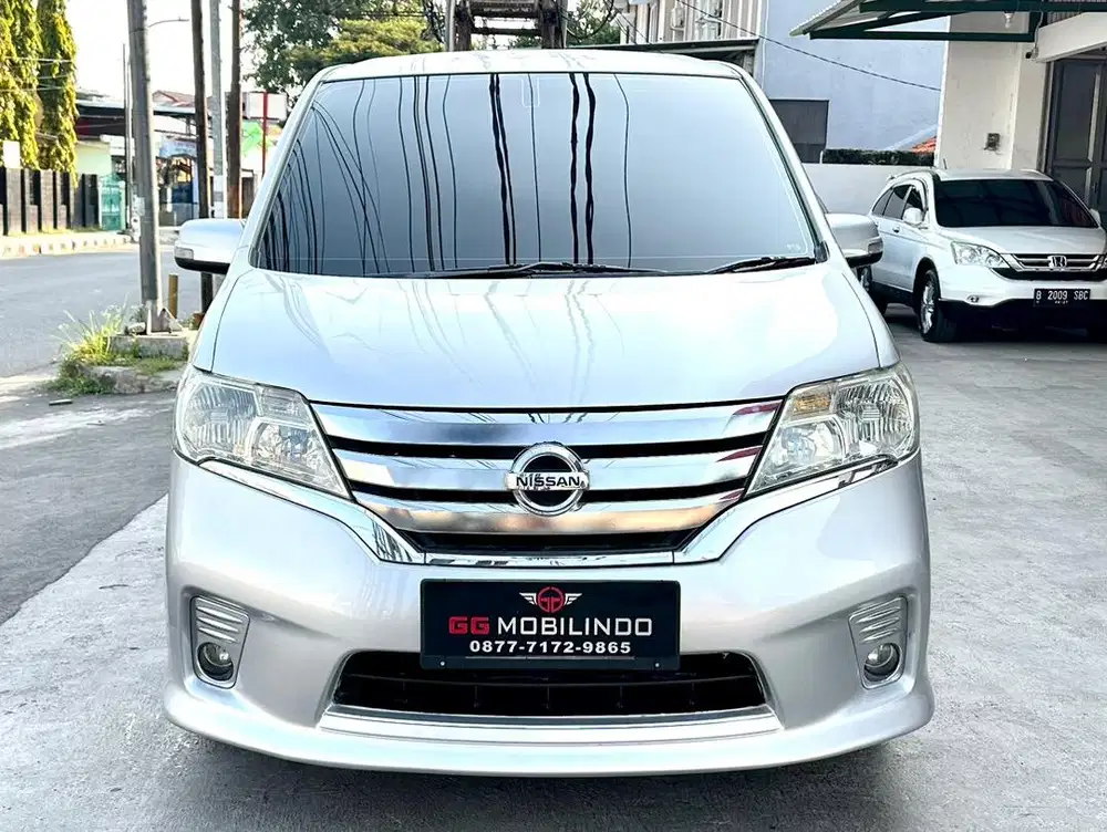 Nissan Serena 2.0 HWS Automatic Th 2013