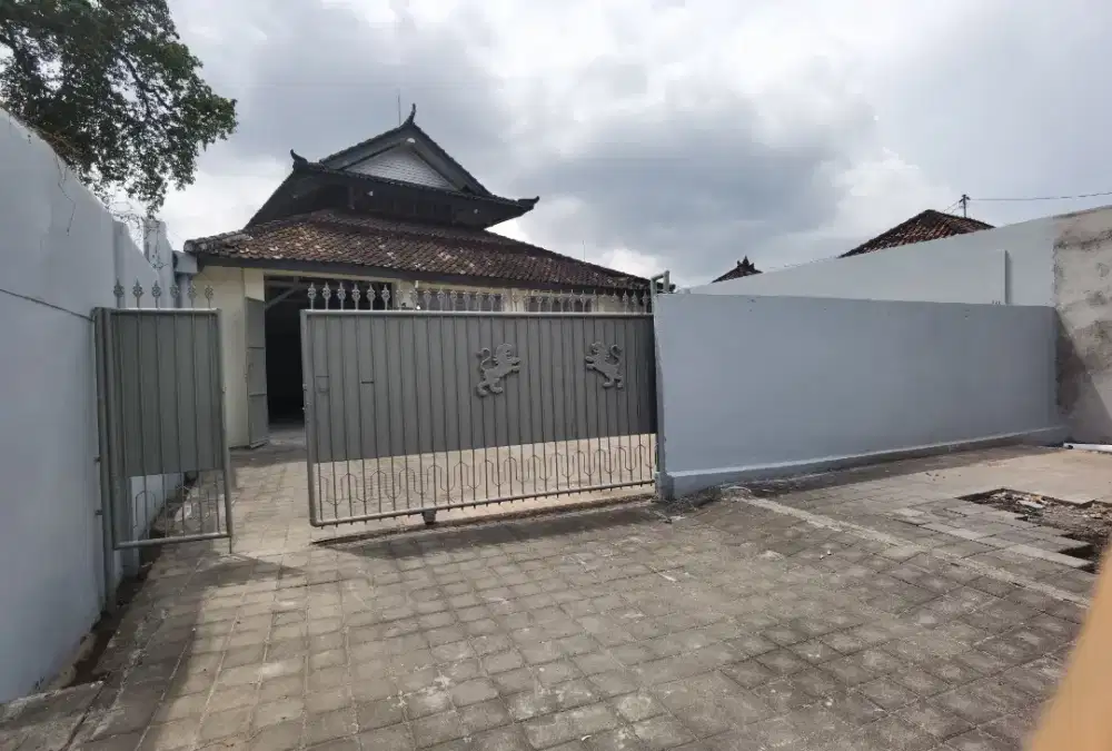 DISEWAKAN CEPAT GUDANG STRATEGIS PINGGIR JALAN RAYA