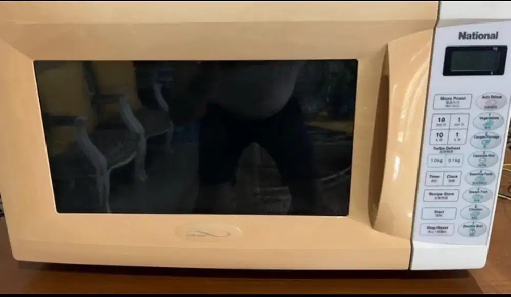 Microwave National NN-S650WF – 1000W / 32L