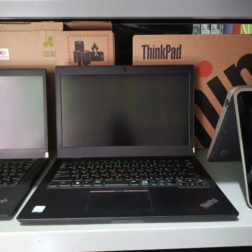 LAPTOP 3 JUTAAN LENOVO THINKPAD L380 core i5