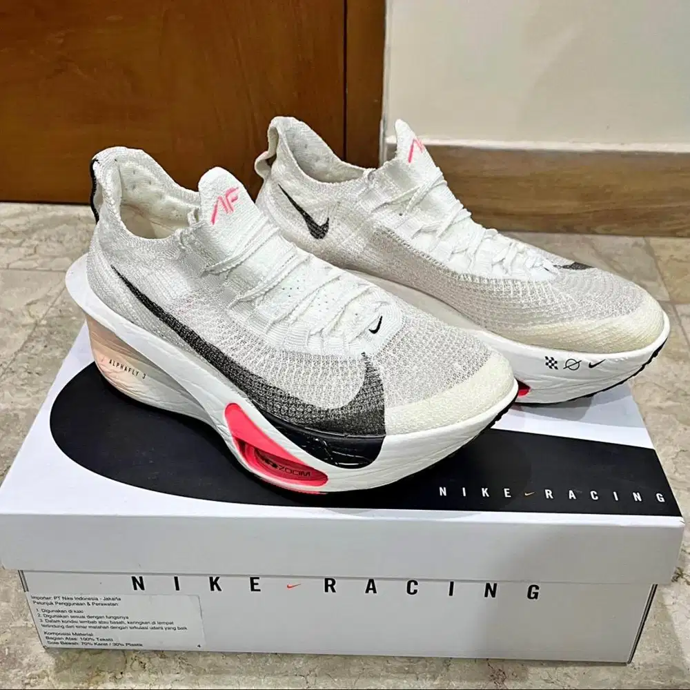 NIKE ZOOM ALPHAFLY NEXT% 3 - Crimson Tint