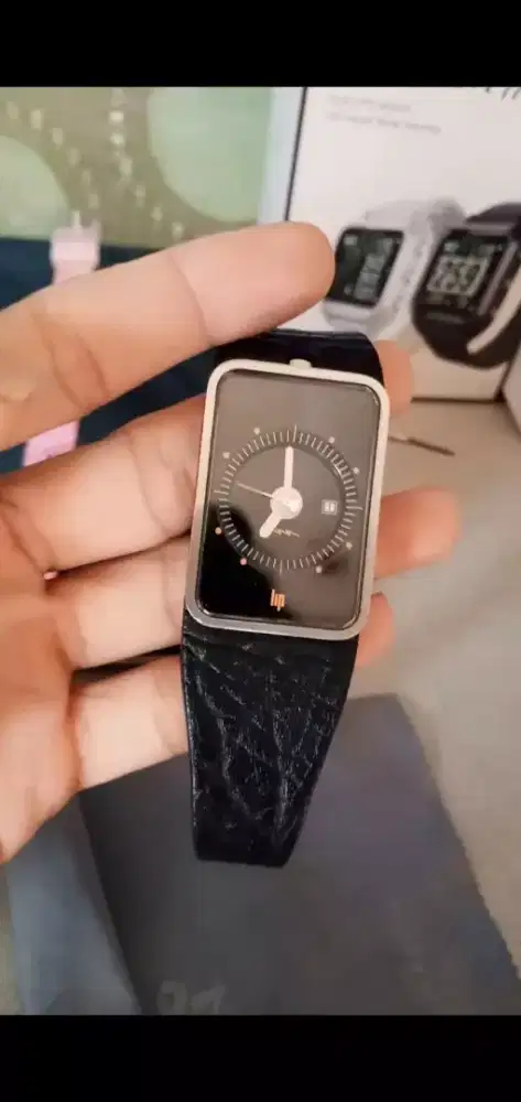 Jam LIP FRIDGE SWISS MADE _ ORIGINAL SWISS