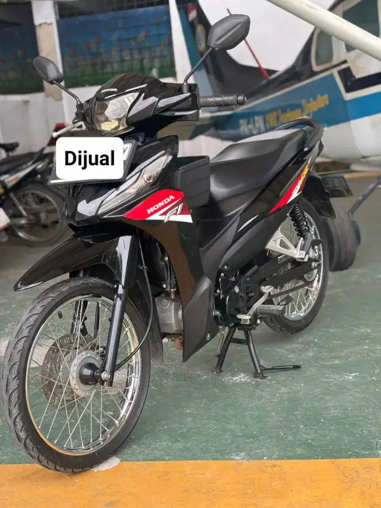 Honda Revo Fit tahun 2024 km 5000an