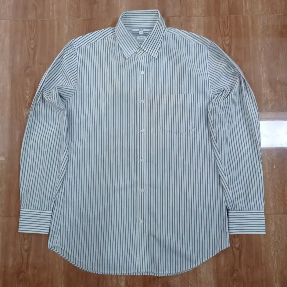 Kemeja uniqlo original