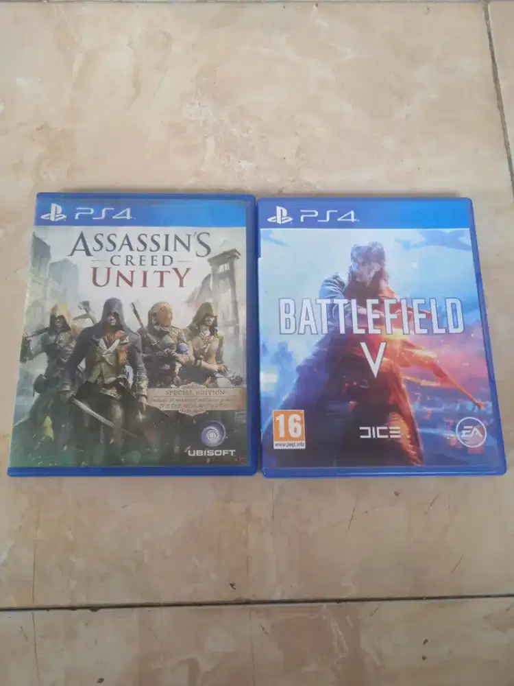 Kaset ori PS4 assansis dan batlefeld V normal poris cipondoh