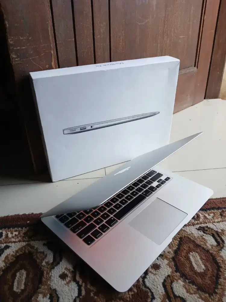 Macbook Air 13-inch, Early 2015 fullset