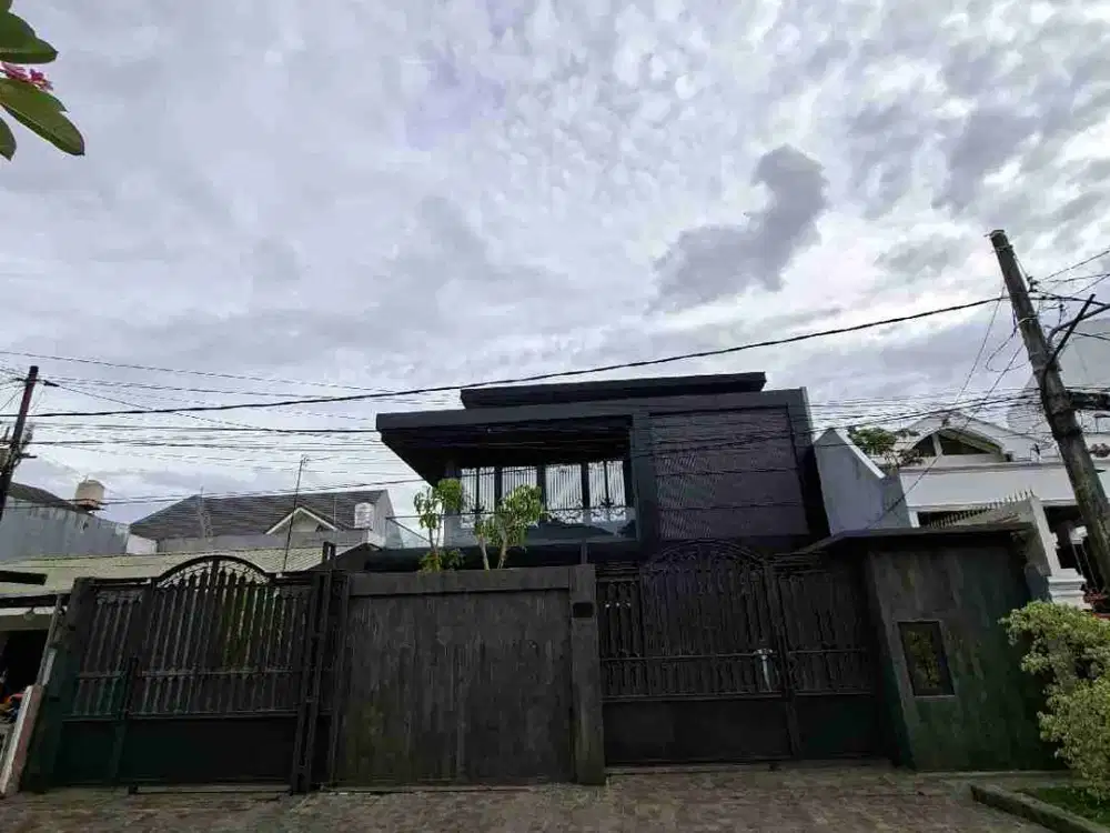RUMAH BARU + PRIVATE POOL | BILLYMOON | PONDOK KELAPA | JAKARTA TIMUR