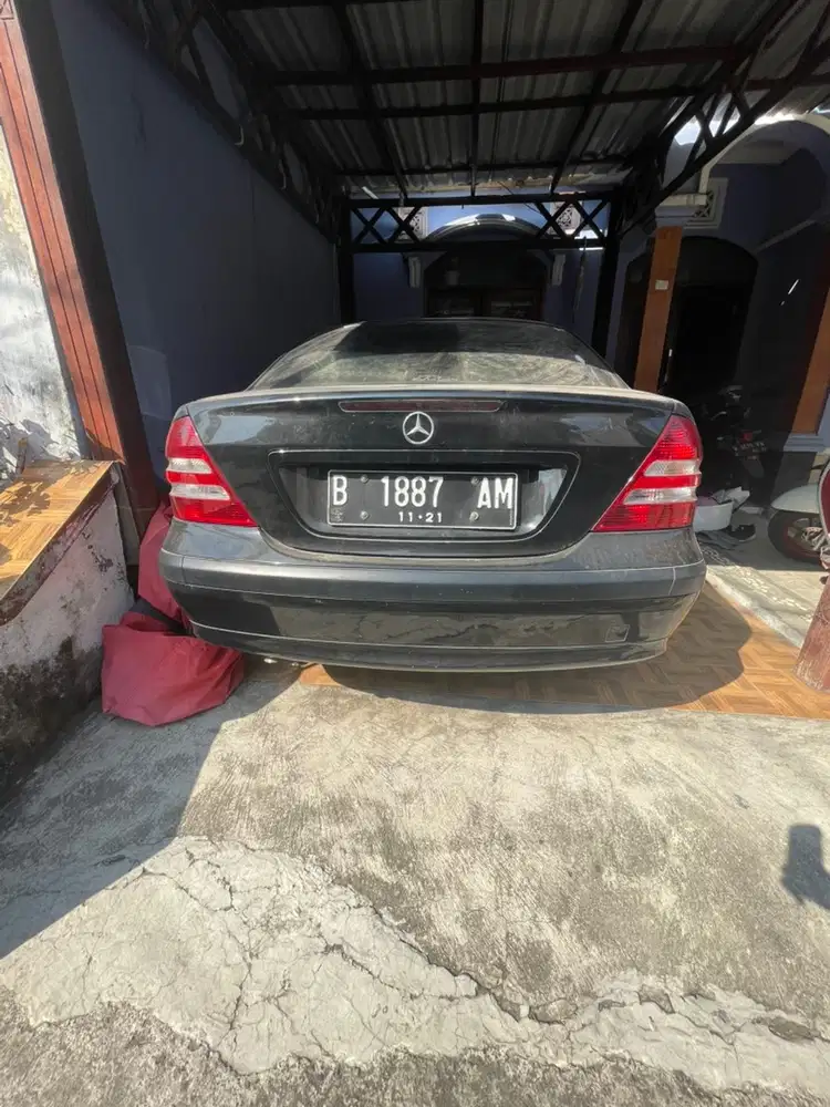 Mercedes-Benz C-Class 2006 Bensin