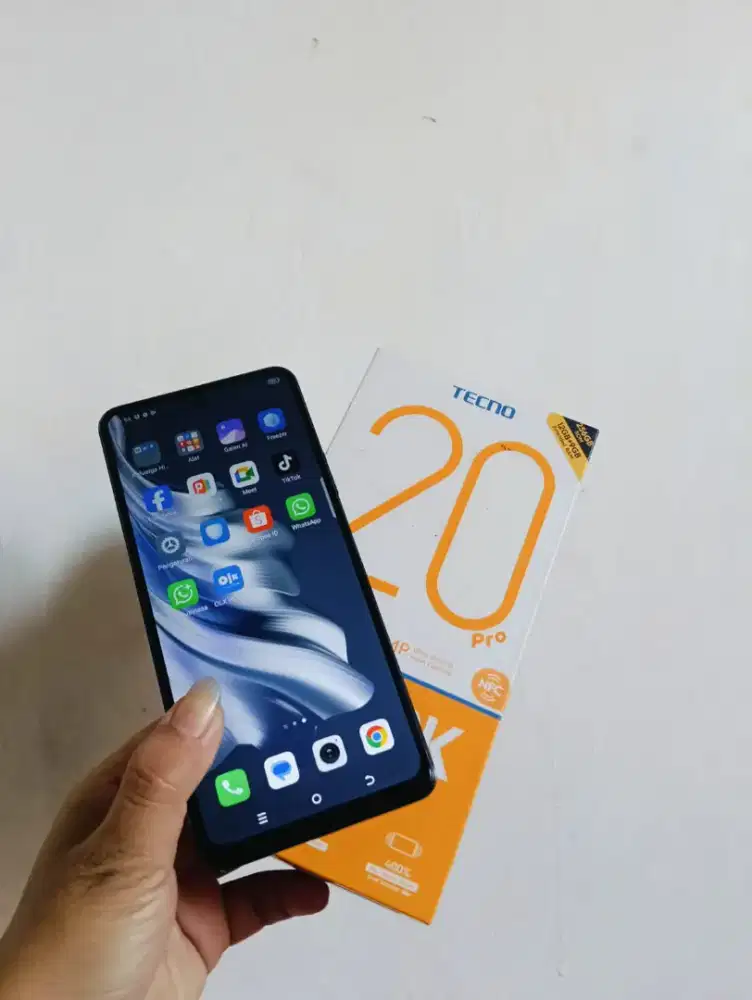Tecno spark 20 pro