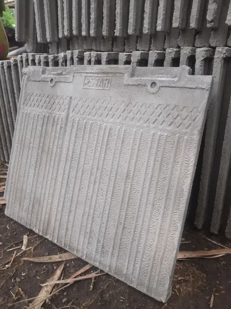 Genteng Beton Flat Merk Star