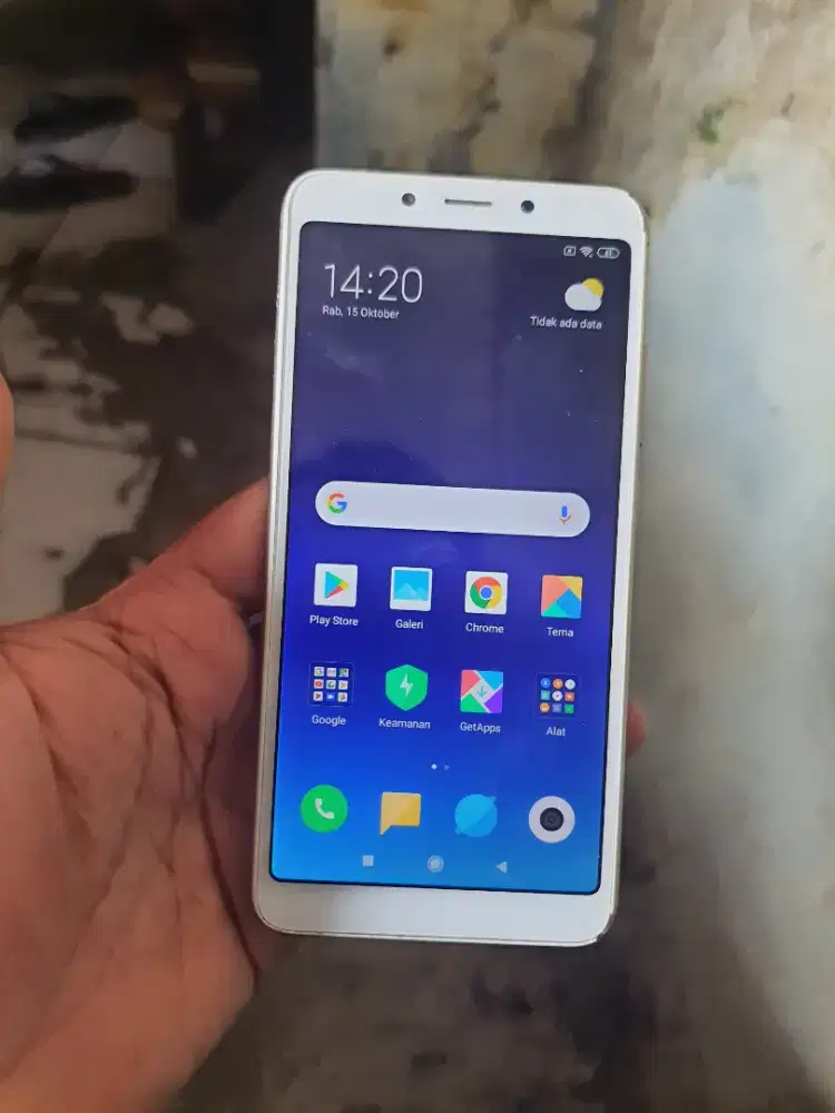 Redmi 6A ram 2/16 4G