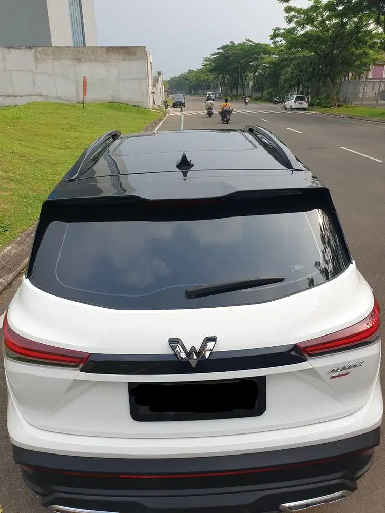 Wuling Almaz rs pro 2021 putih