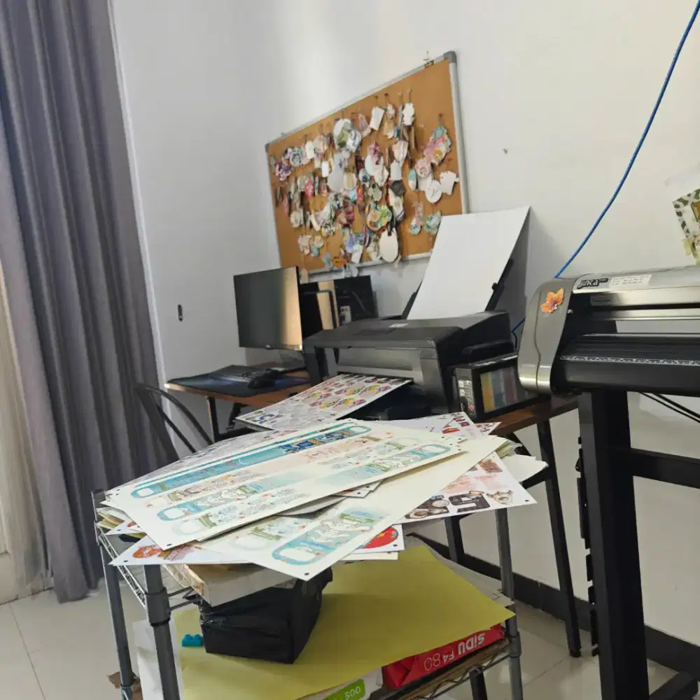 Lowongan Designer Grafis