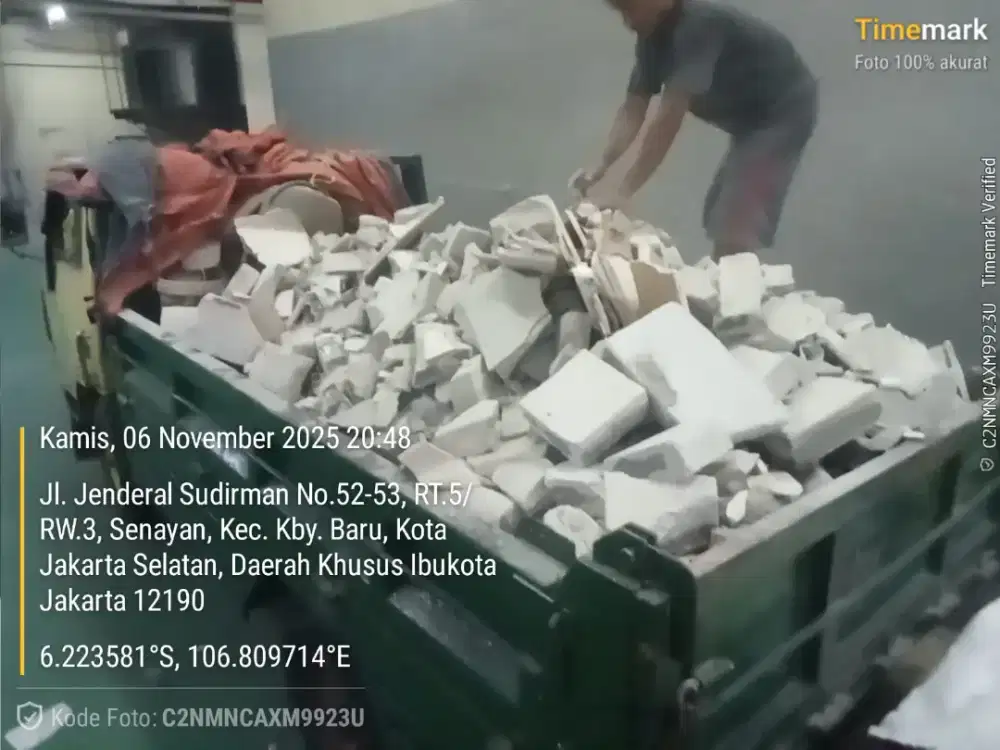Jasa angkut puing dan pengurugan
