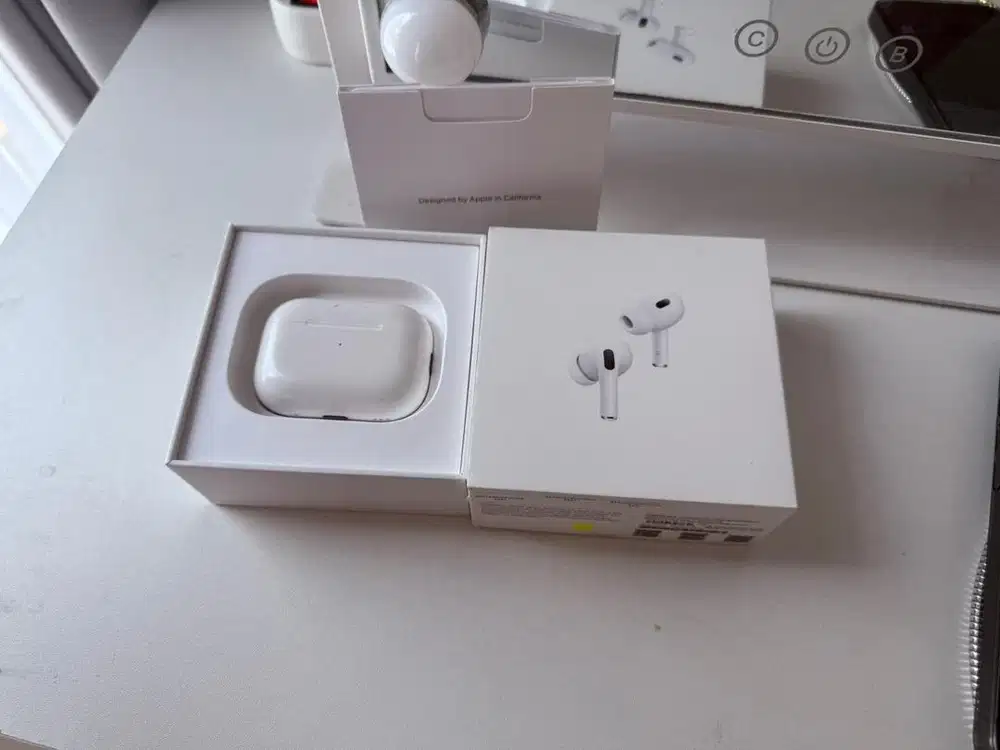 AirPods Pro Apple Preloved