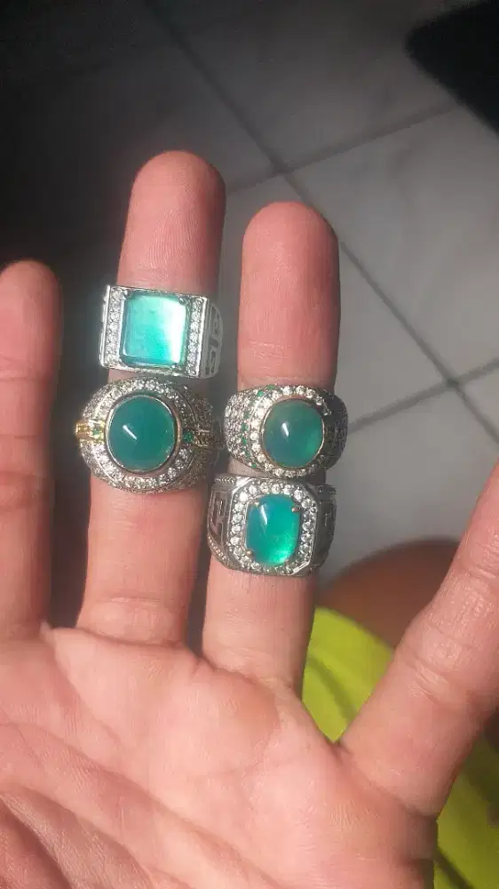 Batu bacan  borongan