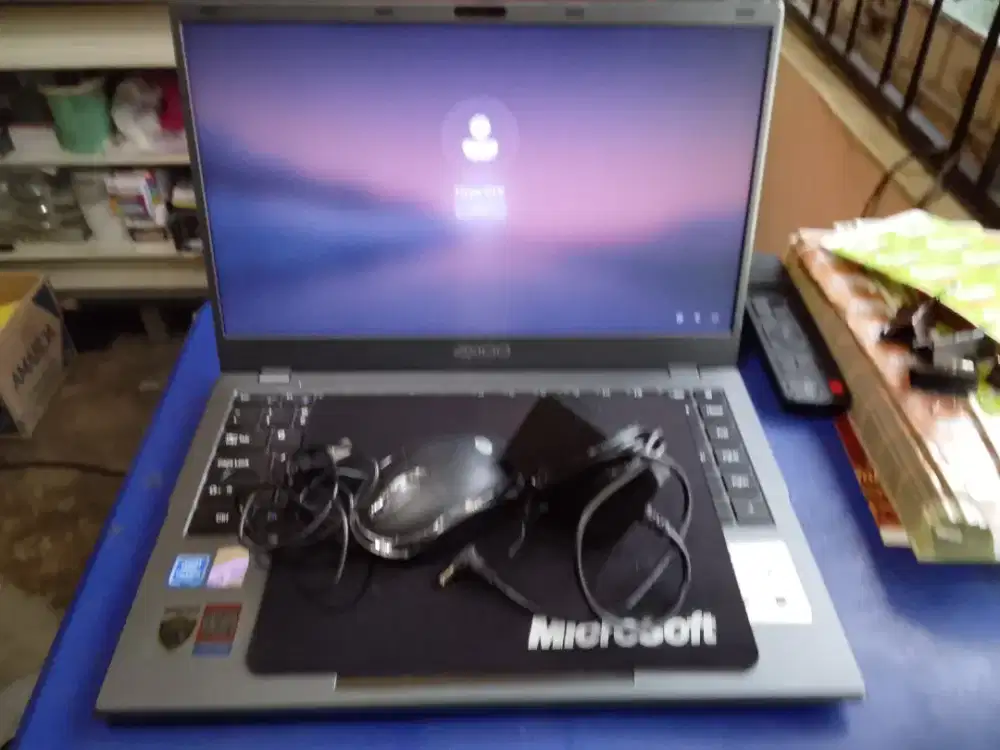 Laptop axioo ram 4/128