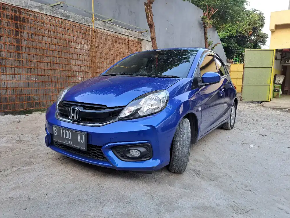 Honda Brio Matic  low odo, warna rare