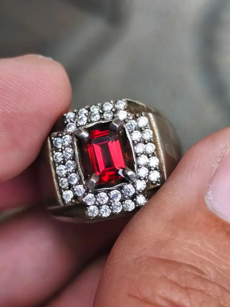 Batu garnet rhodolite 1.26 carat ring perak memo CGL top kristal clean