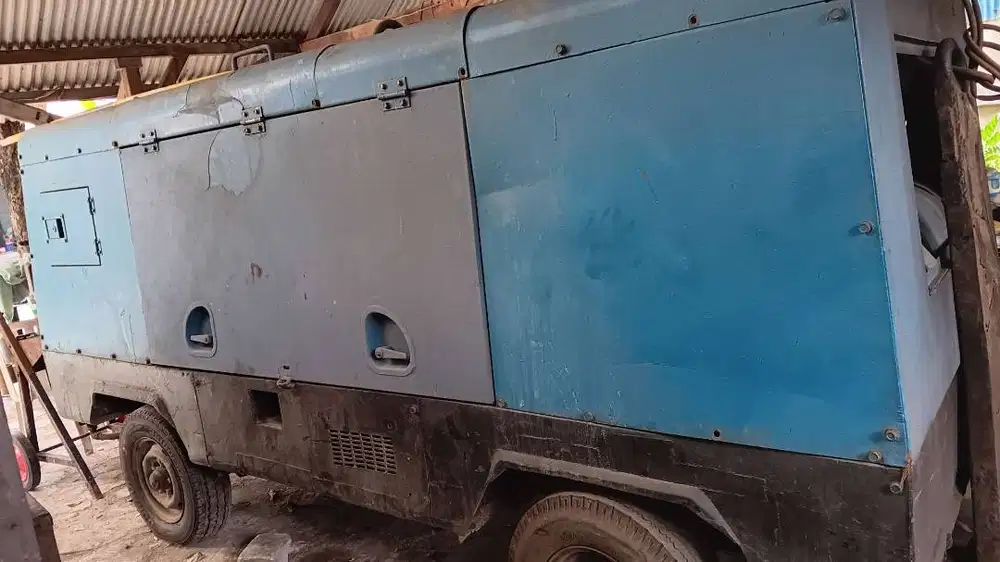 AIRMAN COMPRESSOR PDS 655