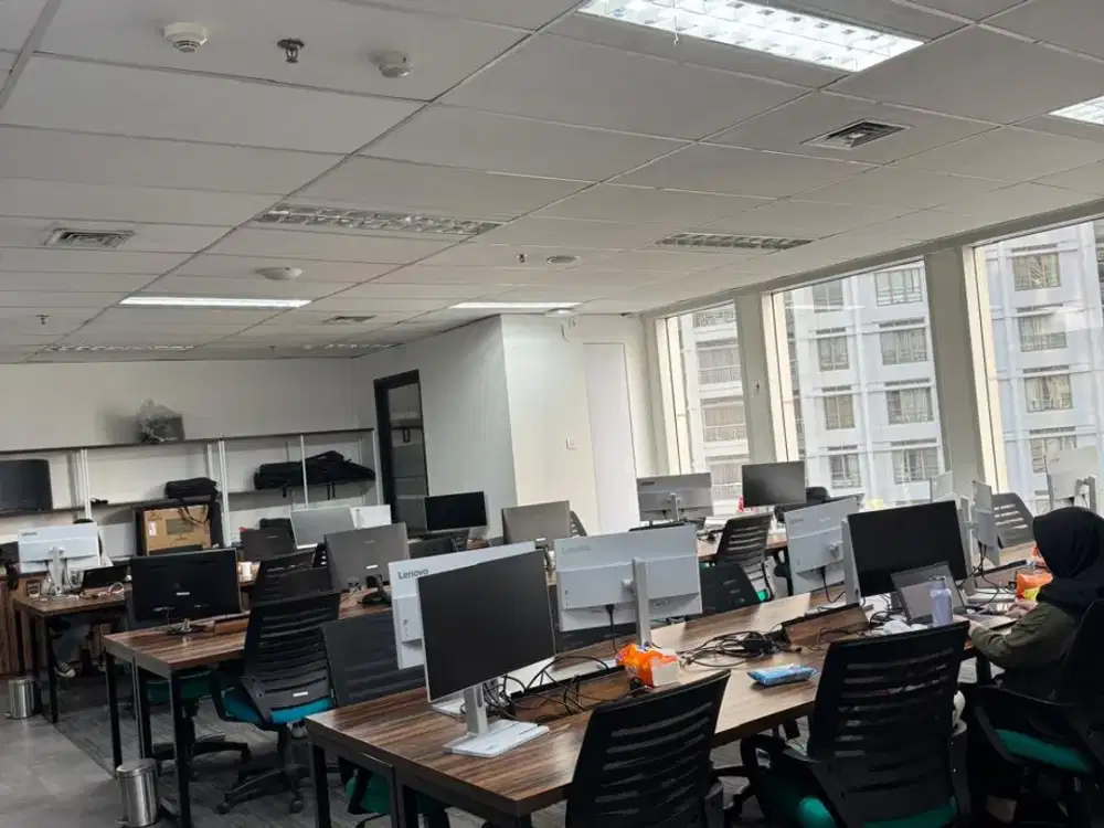 Sewa Kantor Full Furnish Siap Huni 415 di Mandiri Inhealth Tower Kuningan