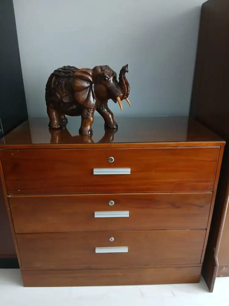 DIJUAL BUFFET KUNO JATI