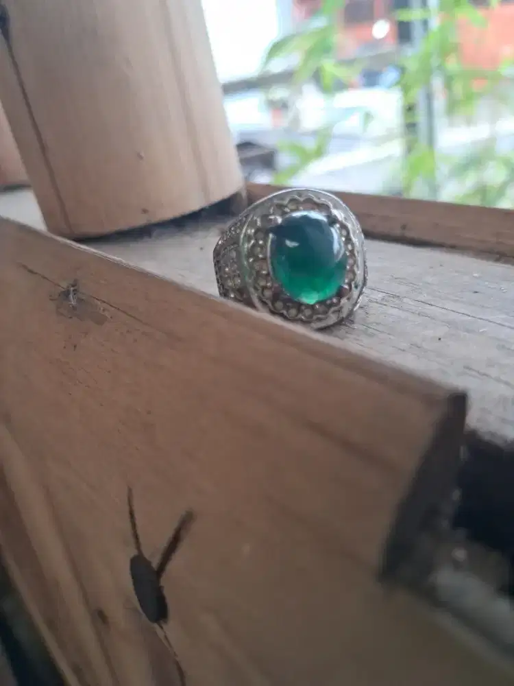 Dijual Batu bacan Doko kristal ukuran kantoran ring alpaka