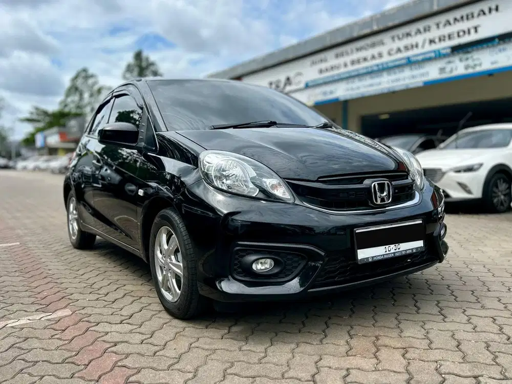 KM LOW!! HARGA MURAH!! HONDA BRIO E AT MATIC 2017 HITAM