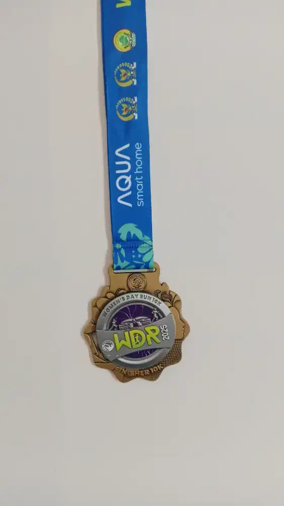 Medali, women's day run