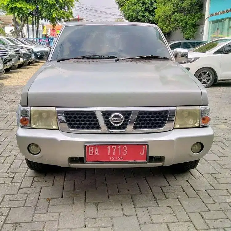 NISSAN TERANO 2005