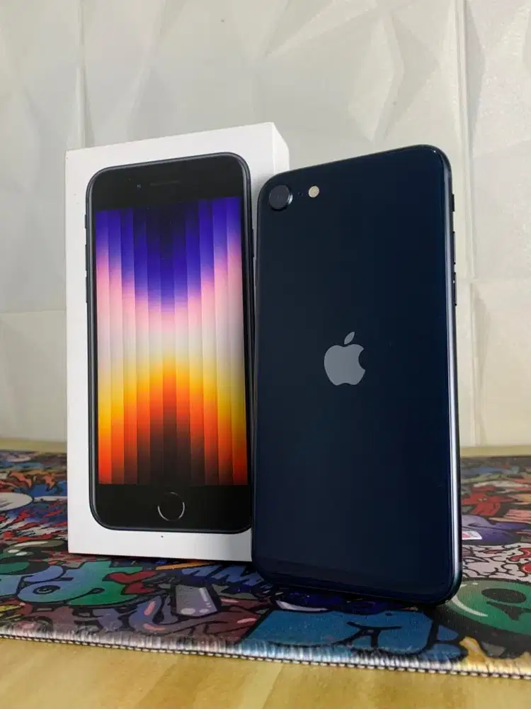 iPhone SE GEN 3 (2022)