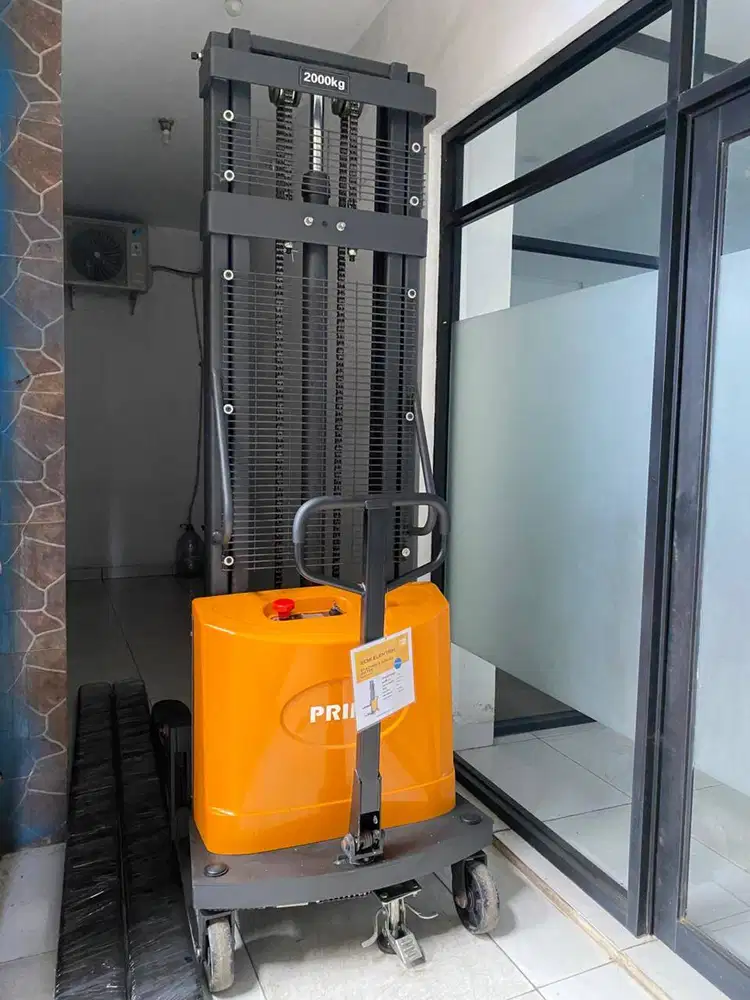 STACKER SEMI ELEKTRIK PRIME
