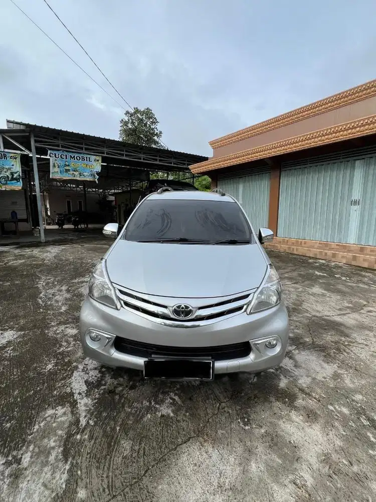 Toyota Avanza 2012