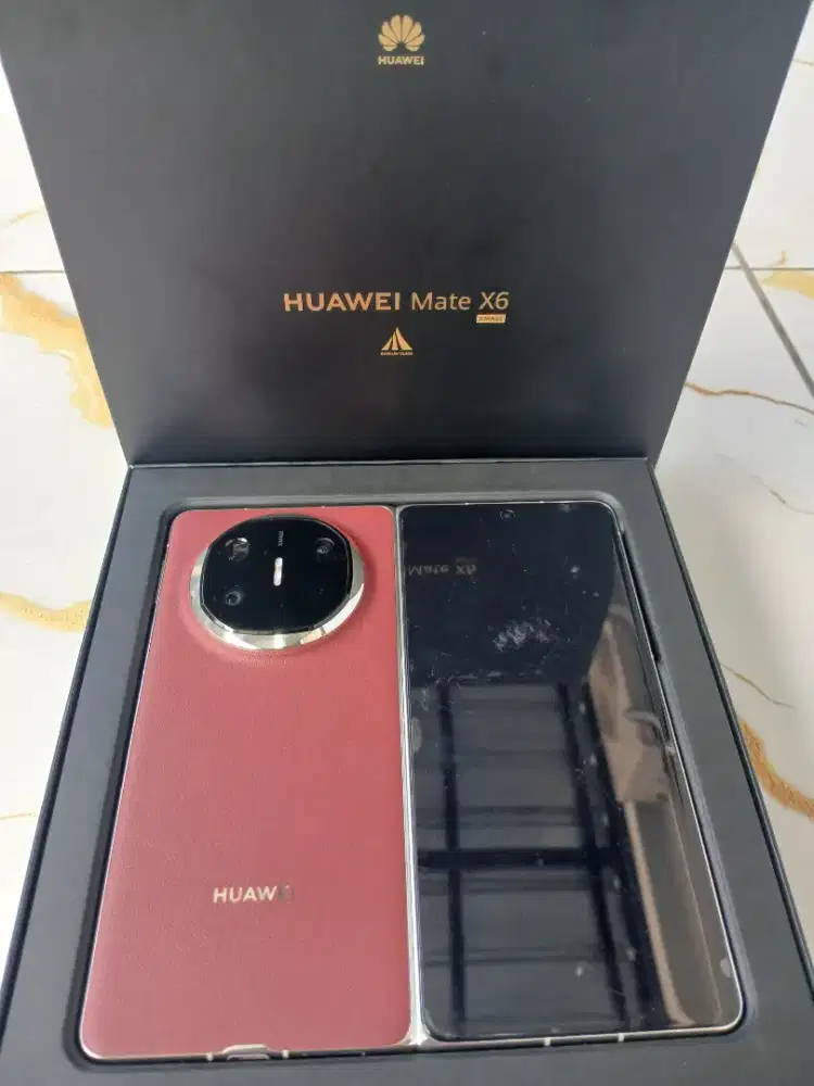 Huawei Mate X6 16/512