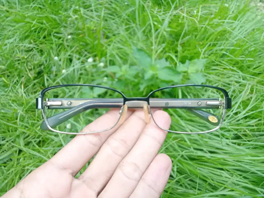 Kacamata pria original (FOSIL)like new