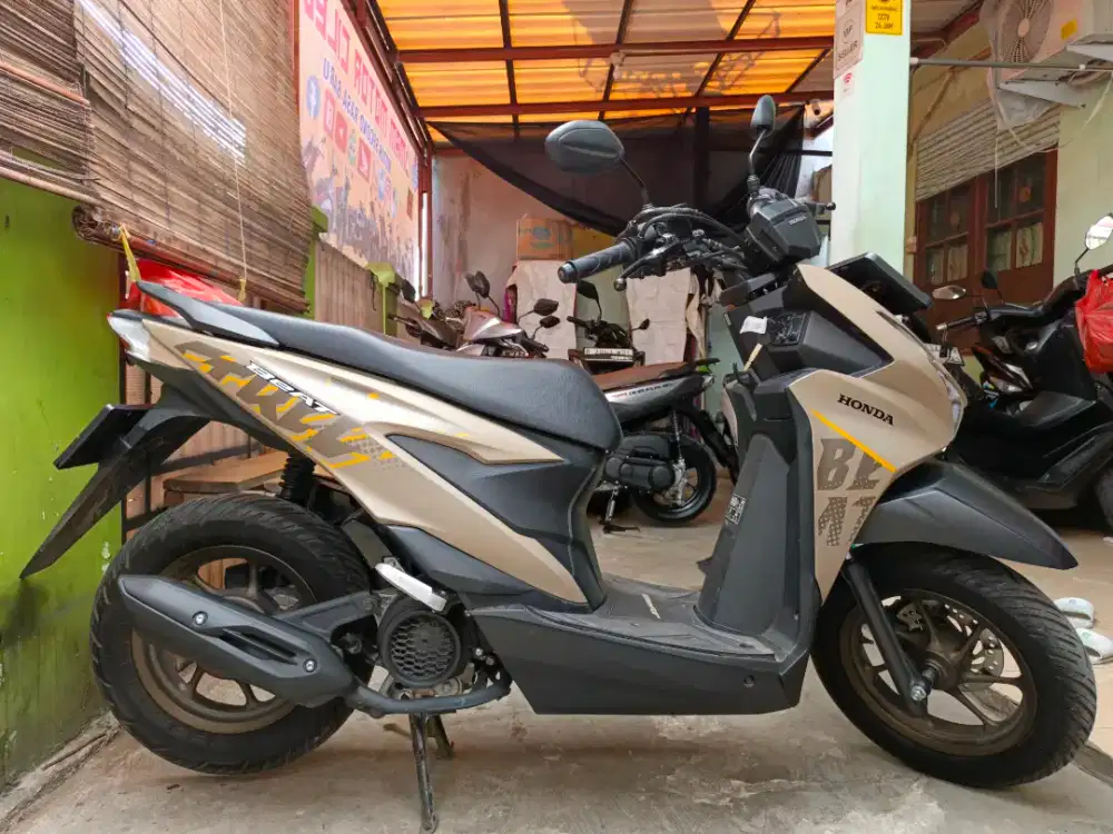 KM 1RB HONDA BEAT STREET 2025 BLN 3 BS TT 2024 DI CILEDUG ORI HRGA PAS