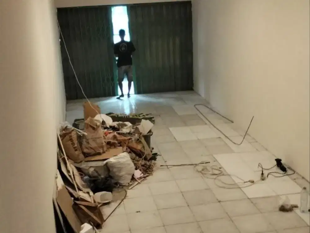 ruko komersil dipinggir jalan Depok 2 timur abdijaya sukmajaya