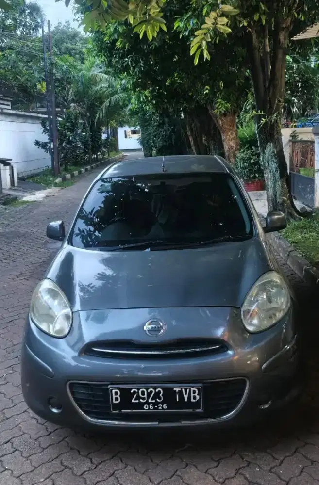 DI JUAL SANTAI MOBIL SENDIRI NISSAN MARCH 1.2 XS AUTOMATIC 2011