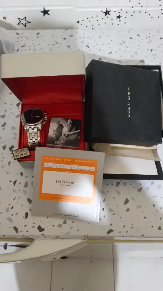 Hamilton h32 otomatis