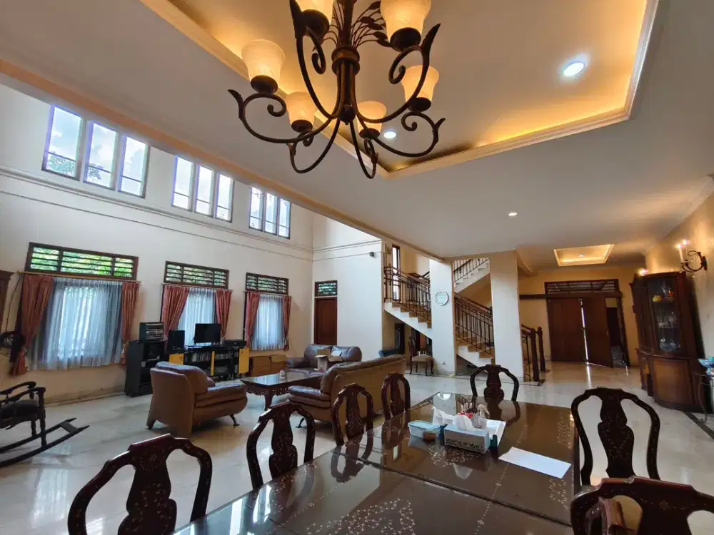 Rumah Mewag Classy di Jakarta Selatan - PR 17336