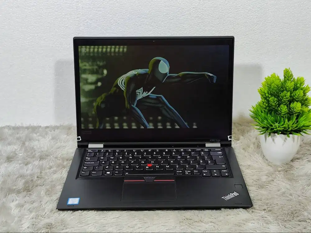Lenovo Thinkppad X380 Yoga( Touchscreen)