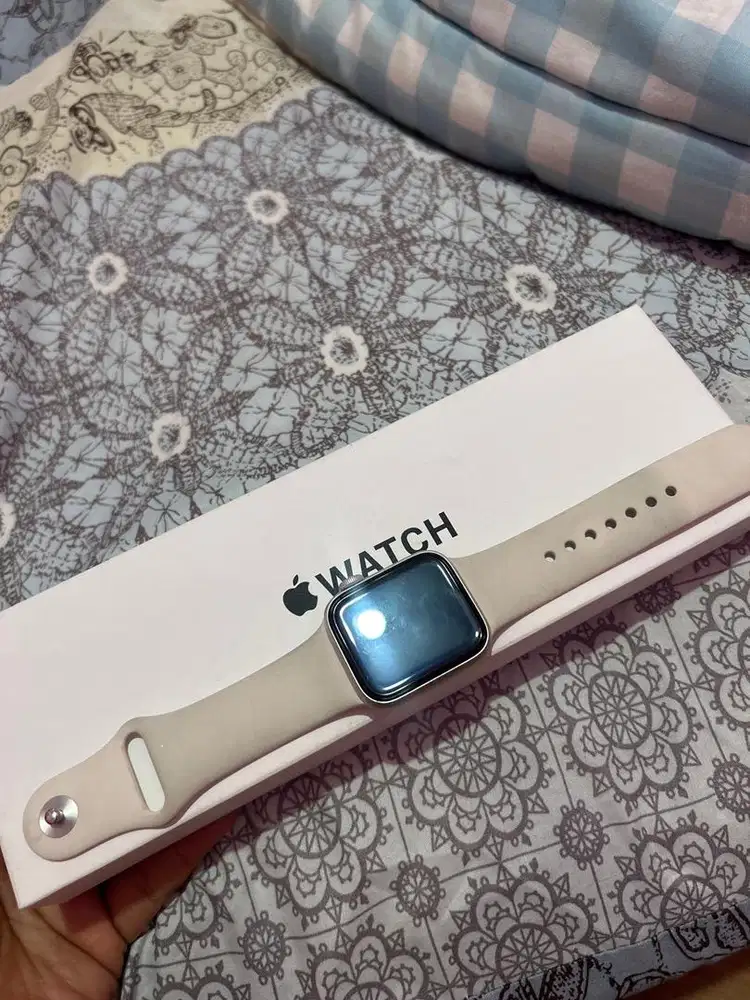 APPLE WATCH SERIES SE 40mm