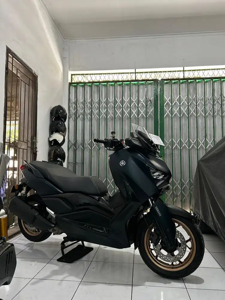 DIJUAL XMAX 2024 KM 5rb PERAK LIKENEW MODIF TIPIS