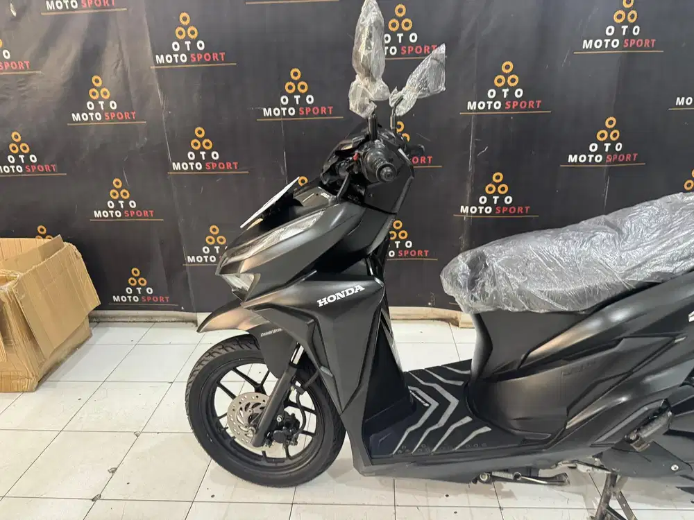 gratis HELM HONDA New VARIO ISS 125 2021
