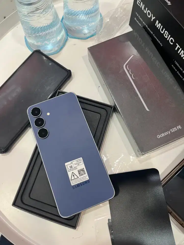 Samsung S25 fe 8/256