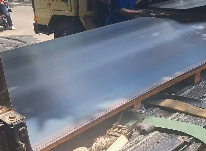 Jual Plat besi / Plat Besi hitam tebal 2mm