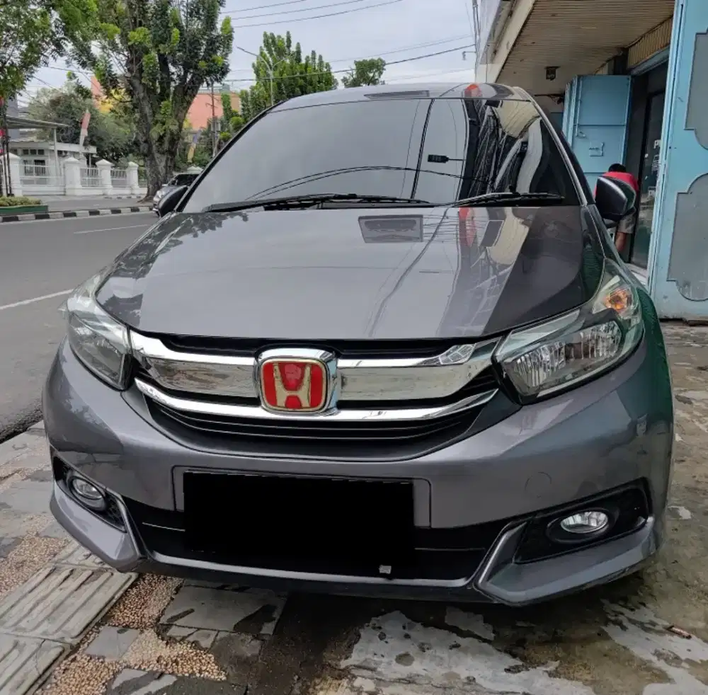 50.000km..! Honda Mobilio E Facelift CVT 2018 Grey Abu-abu