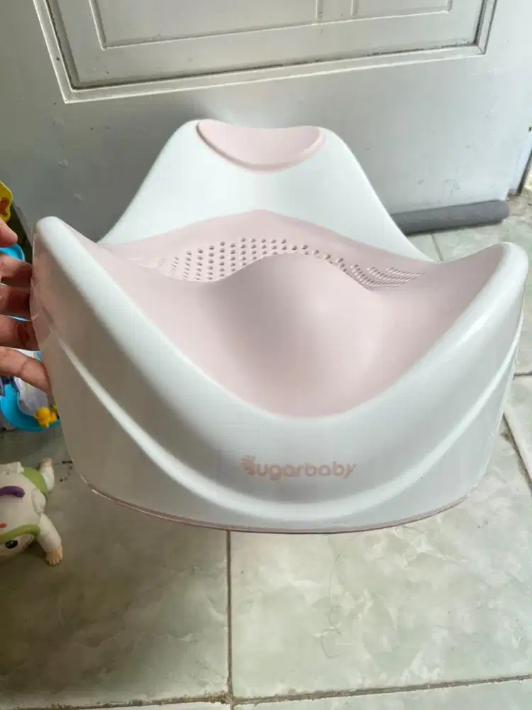 Baby bath and mainan baby