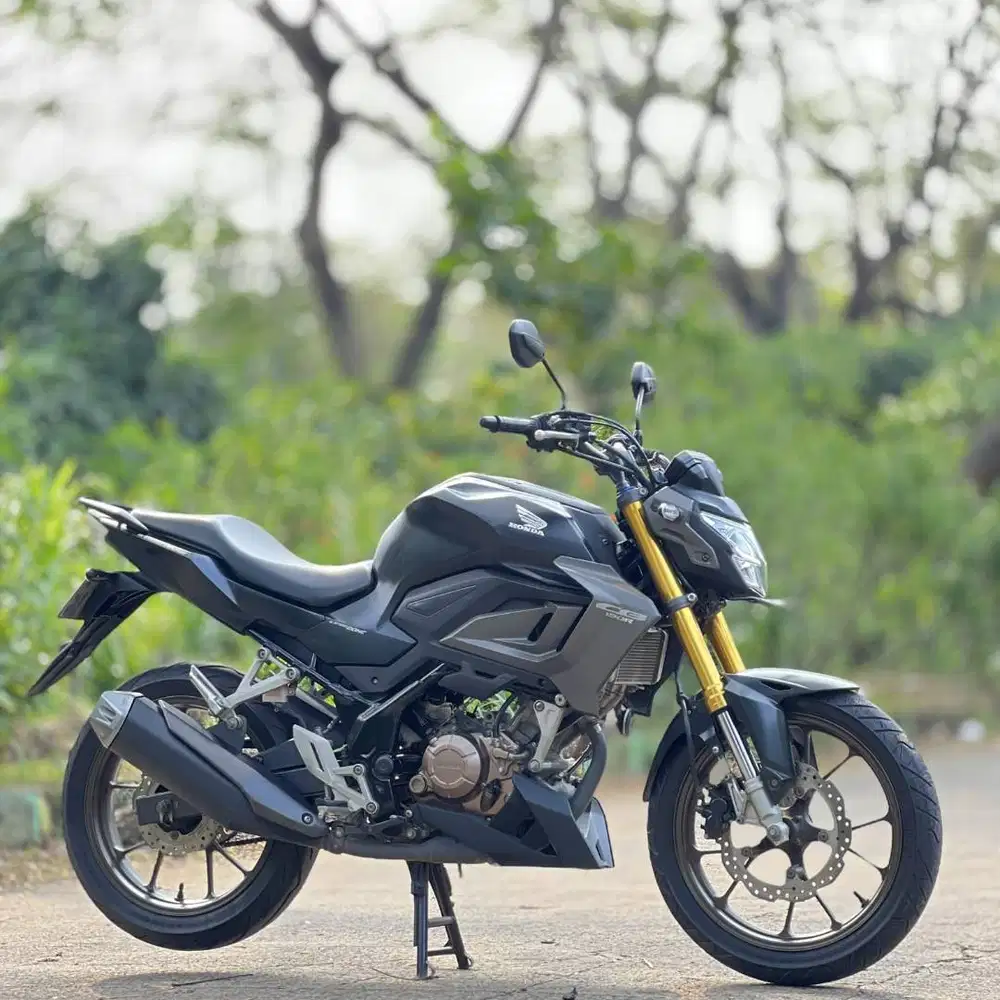 HONDA NEW CB150R BLACK 2023 KM RENDAH PAJAK PANJANG KAYAK BARU