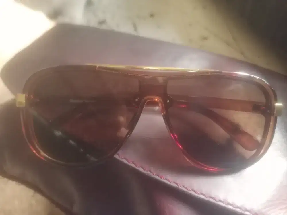 Kacamata illustro original